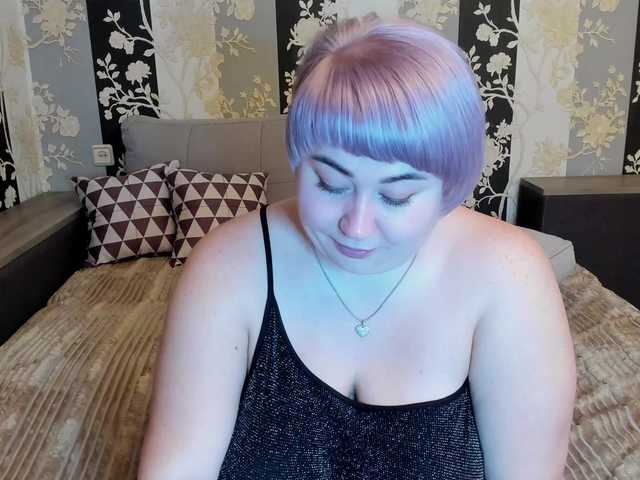 3Adele3's BongaCams show and profile