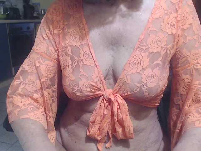 Sexysilvie live webcam show