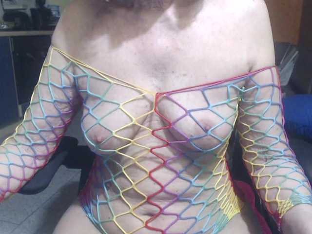Sexysilvie live cam on BongaCams