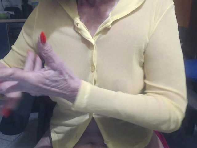 Sexysilvie live webcam show
