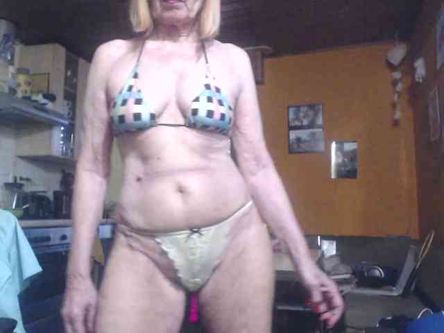 Model: Sexysilvie