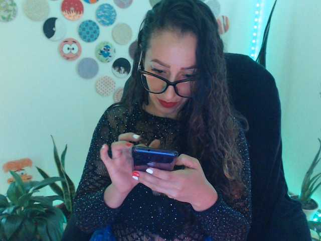 bomboncita288 live sex show