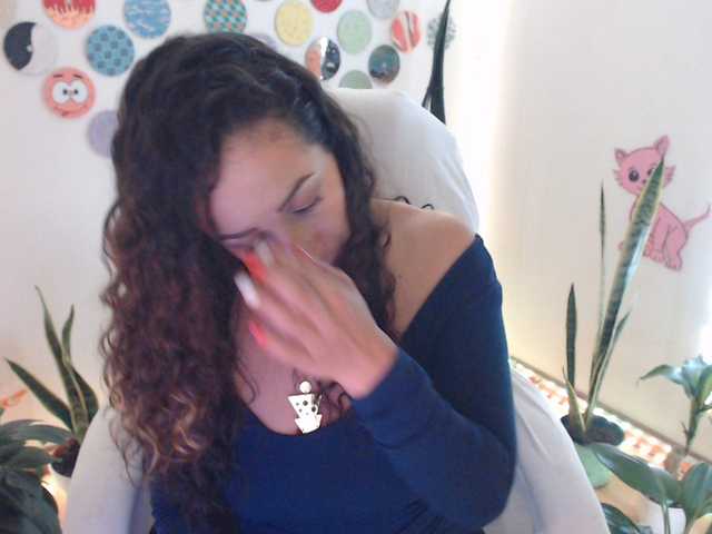 bomboncita288 live webcam show
