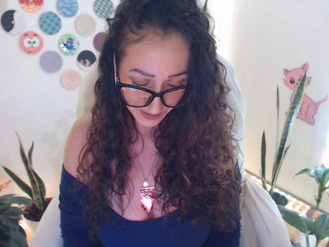 bomboncita288 live webcam show