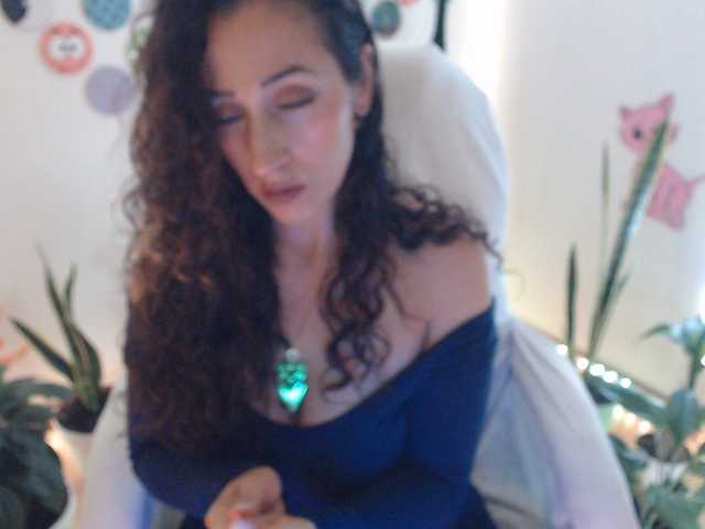 bomboncita288 live webcam show