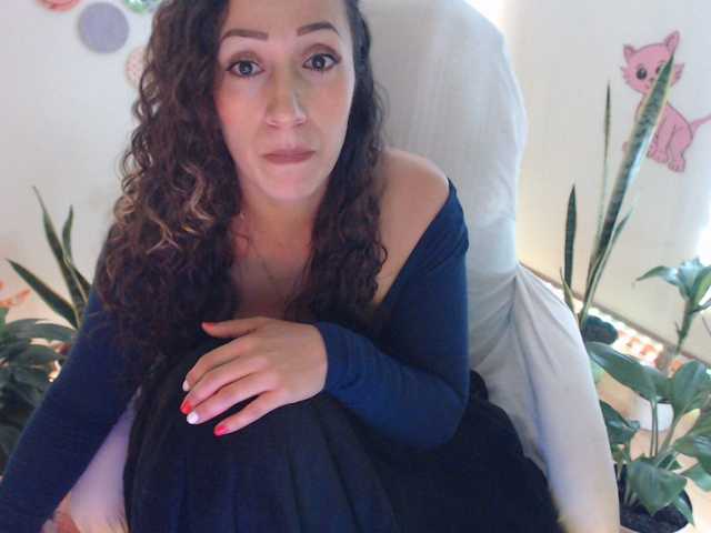 bomboncita288 live webcam show