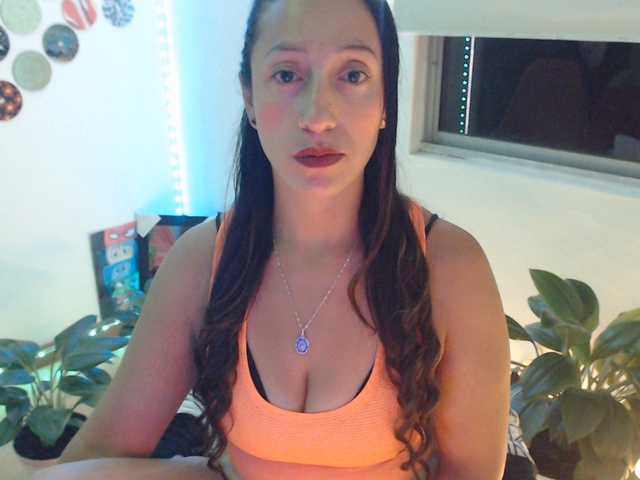 bomboncita288 live cam preview