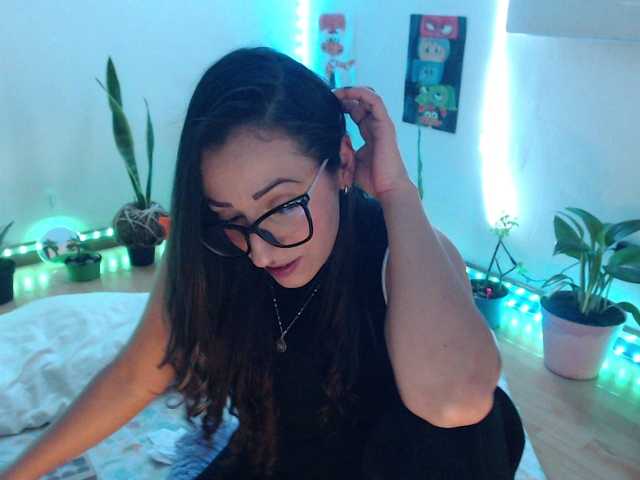 bomboncita288 Live Cam on BongaCams