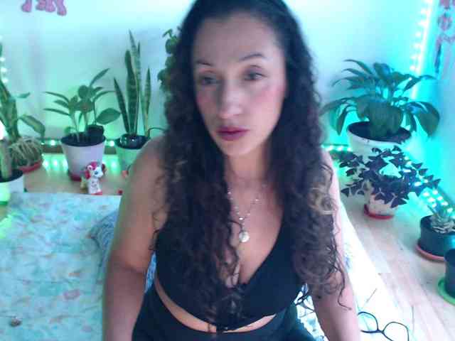 bomboncita288 webcam