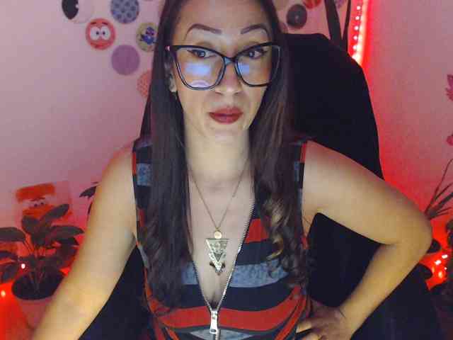 bomboncita288 webcam