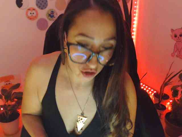 bomboncita288 webcam