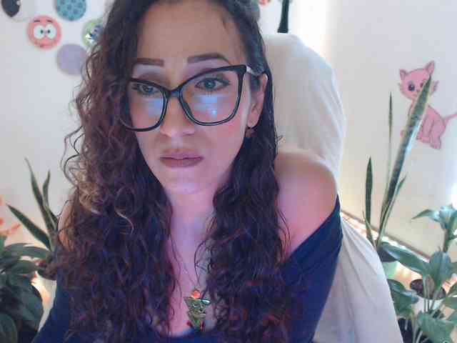 bomboncita288 webcam