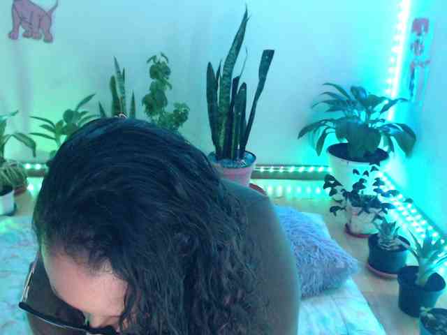bomboncita288 webcam