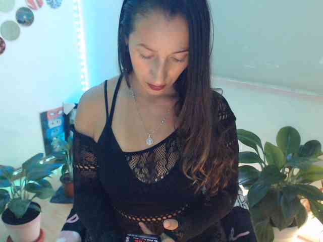 bomboncita288 webcam