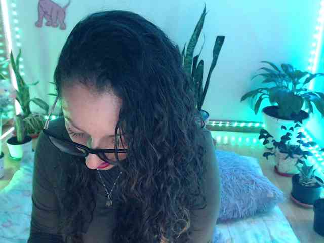 bomboncita288 webcam