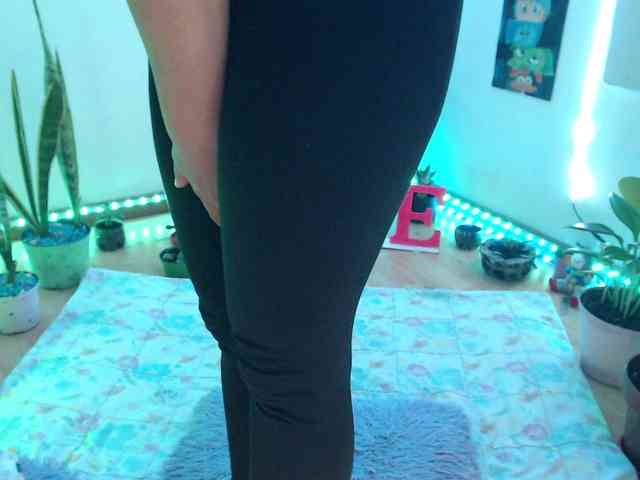 bomboncita288 webcam