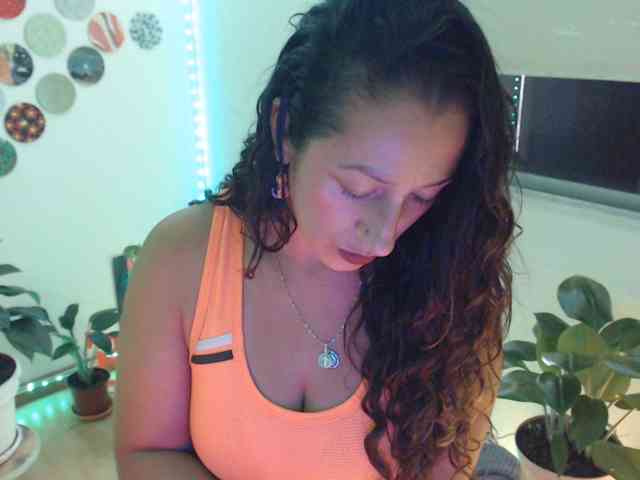 bomboncita288 webcam