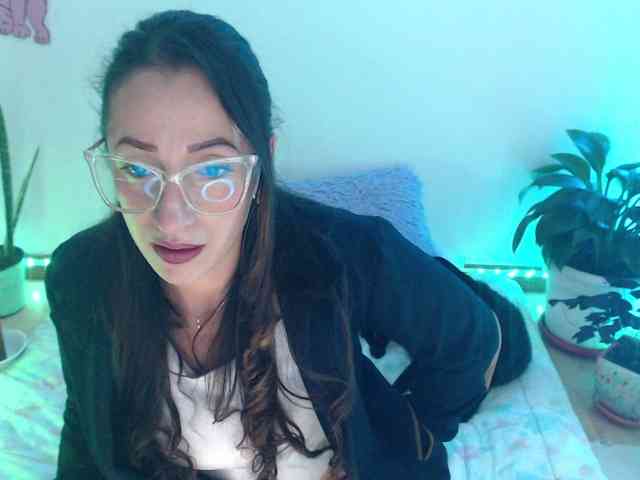 bomboncita288 webcam
