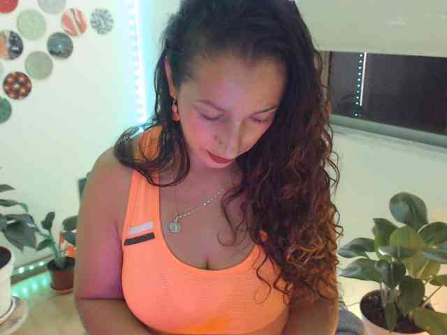 bomboncita288 webcam