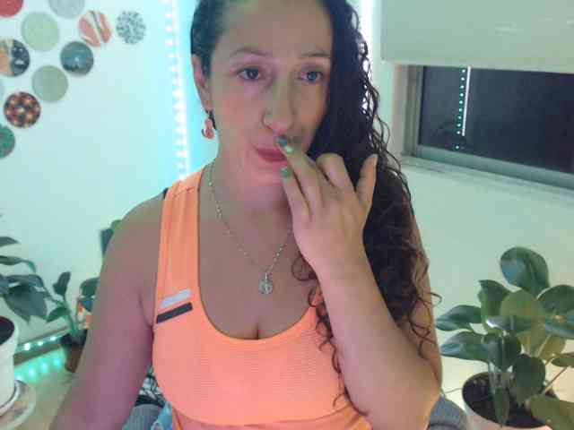 bomboncita288 webcam