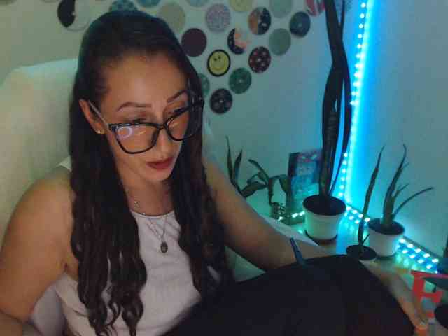 bomboncita288 webcam