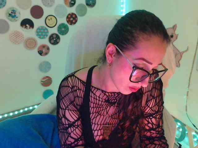bomboncita288 webcam