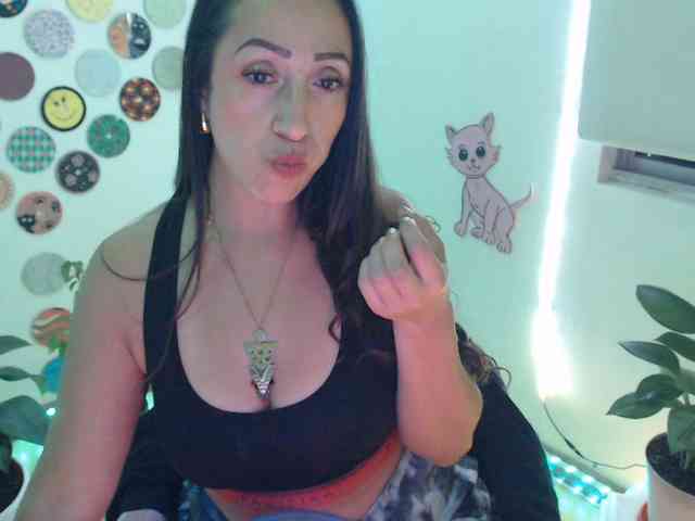 bomboncita288 webcam