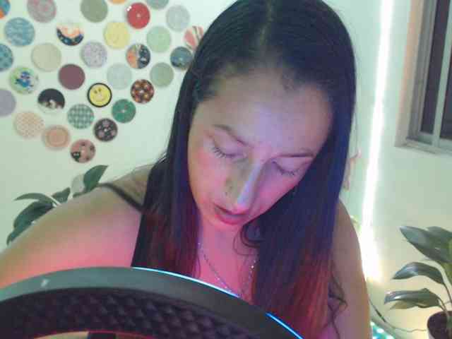 bomboncita288 webcam