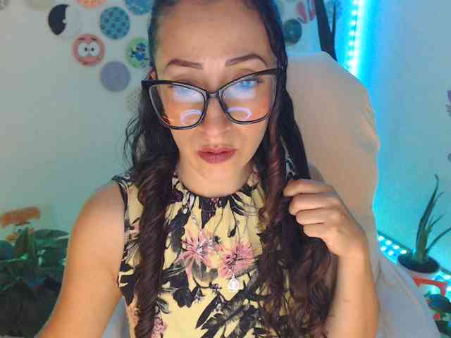 bomboncita288 webcam