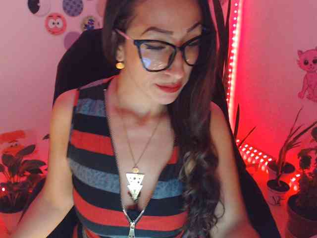 bomboncita288 webcam
