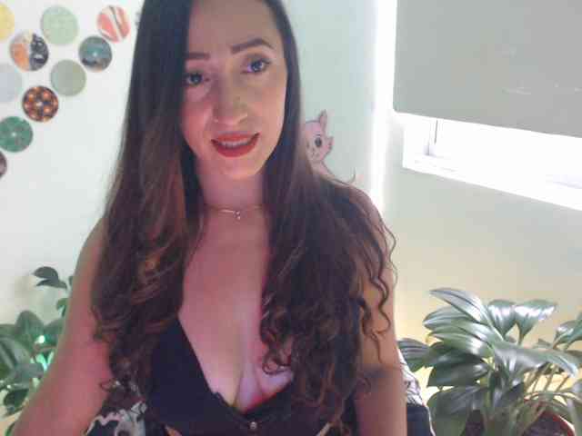bomboncita288 webcam