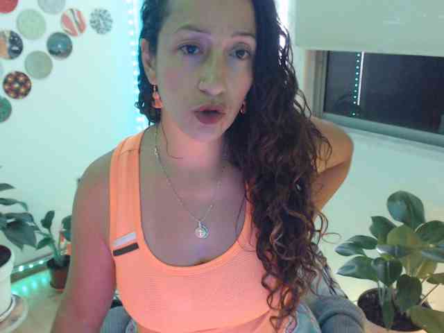 bomboncita288 webcam