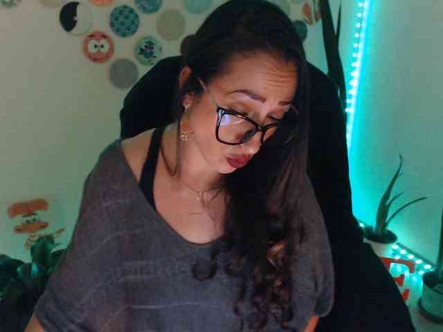 bomboncita288 webcam