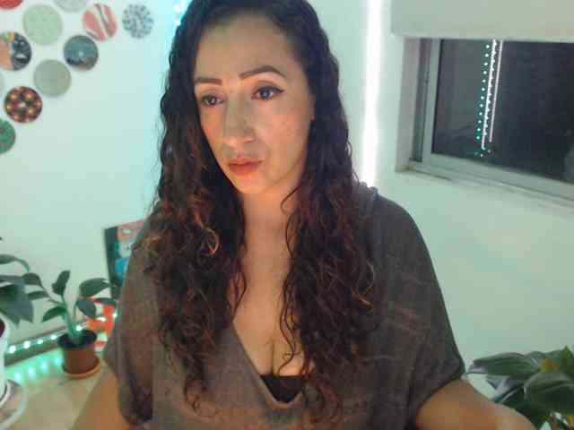 bomboncita288 webcam