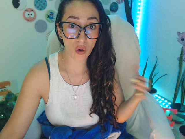 bomboncita288 webcam