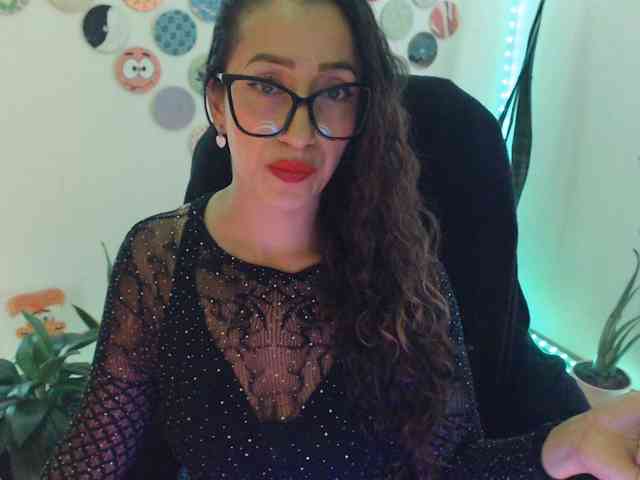 bomboncita288 webcam