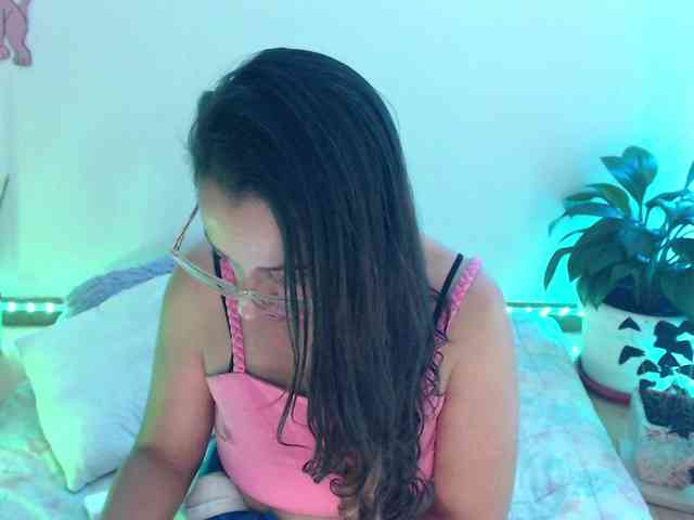 bomboncita288 webcam