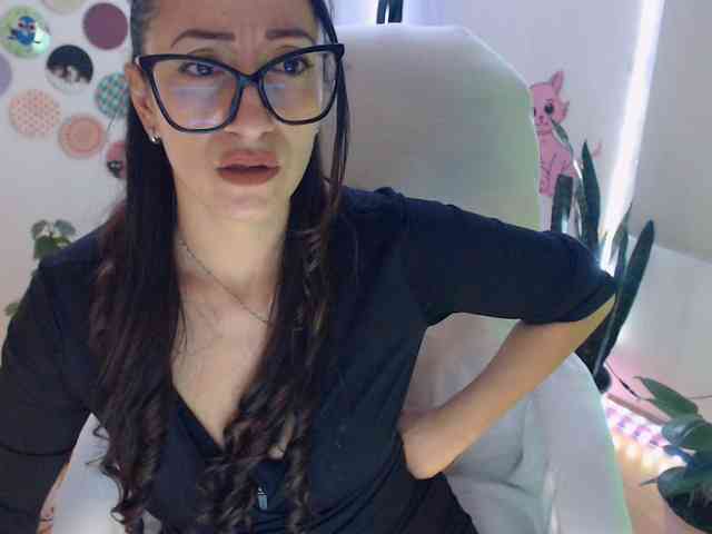 bomboncita288 webcam