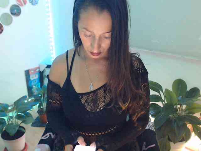 bomboncita288 webcam