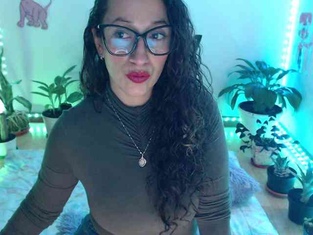 bomboncita288 webcam