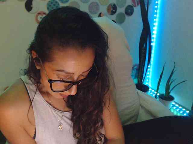 bomboncita288 webcam
