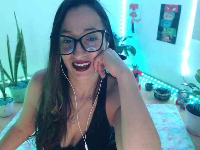 bomboncita288 webcam