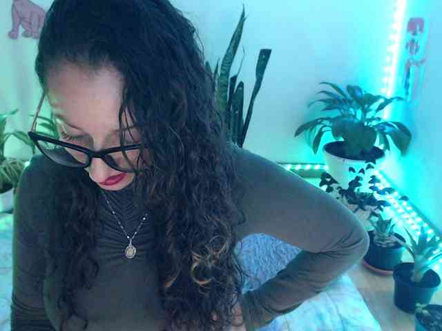 bomboncita288 webcam