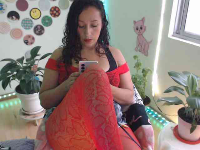 bomboncita288 webcam