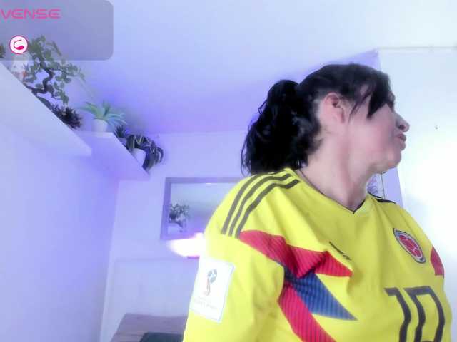 lady-hellen live cam on BongaCams
