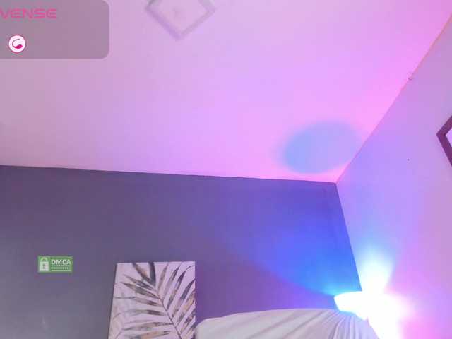 lady-hellen live webcam show