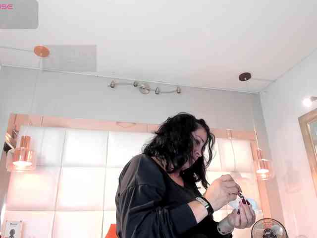 lady-hellen