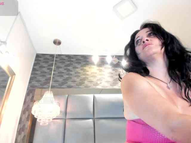 Lady-Hellen webcam