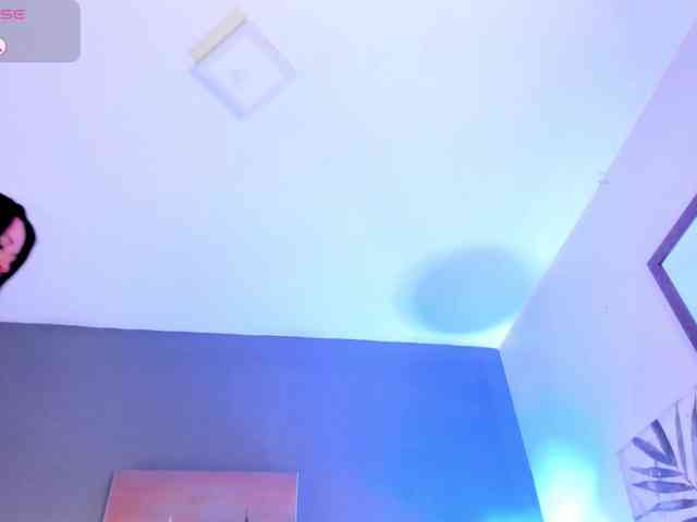 Lady-Hellen webcam