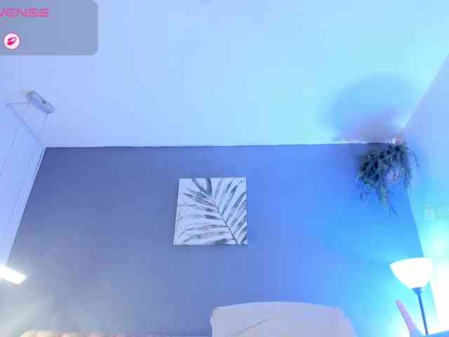 Lady-Hellen webcam